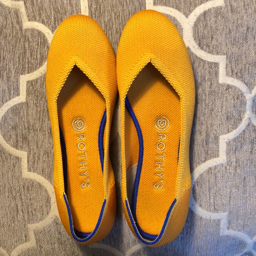 Rothy’s size 7 flats